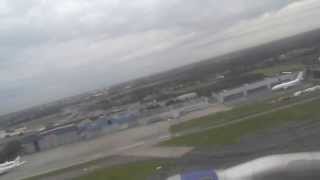 preview picture of video 'Onur Air Takeoff at EBBR Zaventem Airport A320'