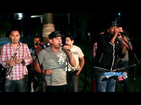 Los 2 Amigos - El 19 o Joel (En Vivo 2015)
