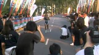 preview picture of video 'Jurong Lake Run 2011 | Part 1 of 2 - Starting and Finishing Line [market2garden]'