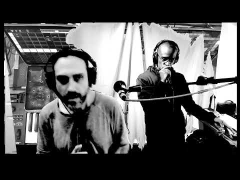 LeeN is in the building