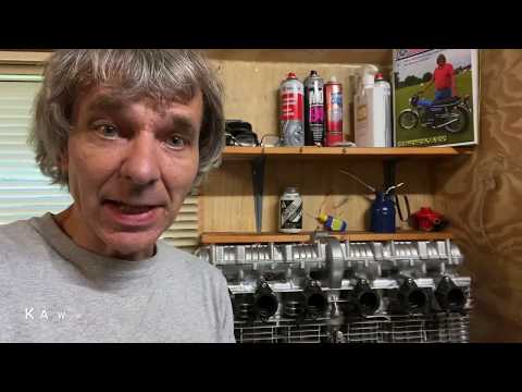 Kawasaki Z1 Super Six - Top end assembly
