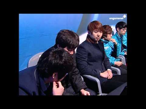 [2013.02.17] SK플래닛 스타2 프로리그 12-13 3라운드 3주차 4경기 8게임단 vs STX 1세트 (칼데움 III) 이병렬(Zerg) vs 박건수(Zerg)