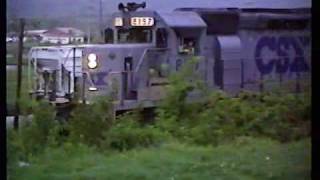 preview picture of video 'North end of CSX's Dante Yard.  (1992)'