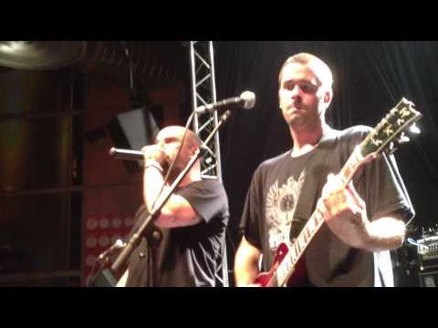 Seekers Of The Truth - Live Your Dreams/Friends - Lyon, Ninkasi june 19th 2012