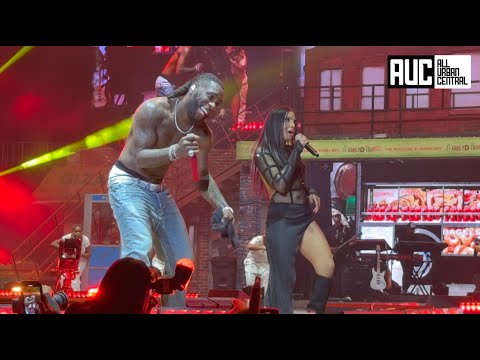 Burna Boy Brings Out Toni Braxton For Only 2 Min & Had The Most Turnt Set Ever