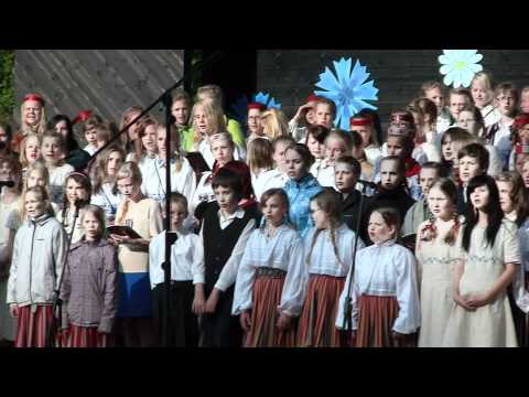 Tütre tänu. Järvamaa laulu- ja tantsupidu 2011