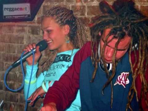 Bass Medium Trinity - Kara na tego