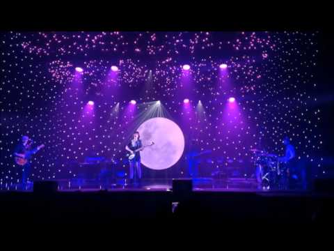Videoclip de Hoy Es el Principio del Final (En Directo) — Amaral
