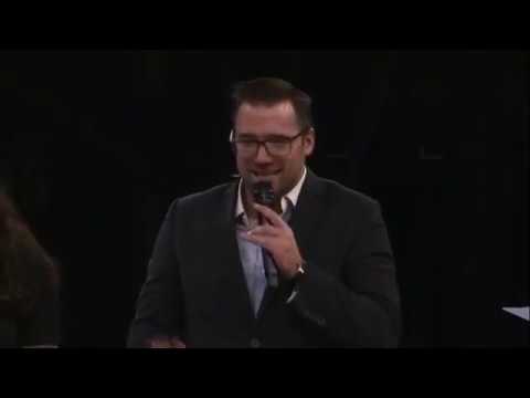 Deliver ceremony of the hackathon | Paris Peace Forum 2018