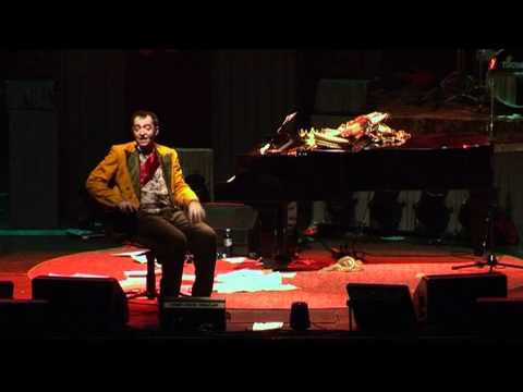 "Sachsen-Anhalt" Rainald Grebe & Das Orchester der Versöhnung