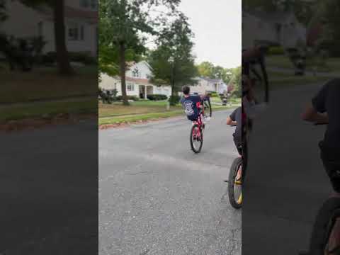 Big mountain bike wheelie #automobile #wheelieboyz #mtb #hiphopgenre #bikelife #wheeliestunt ￼