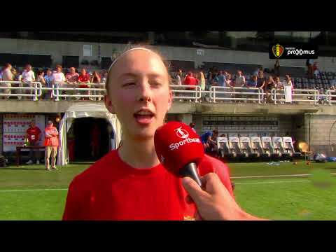 Lisa Petry na winst met Standard in de finale BVB vs RC Genk