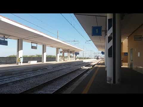 E402b 116 sull'ICN 35865 MILANO CENTRALE-LECCE(via TARANTO) in transito a BITETTO
