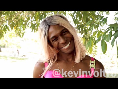 LOS SECRETOS DE LOS COMPADRES - Kevin Voltro