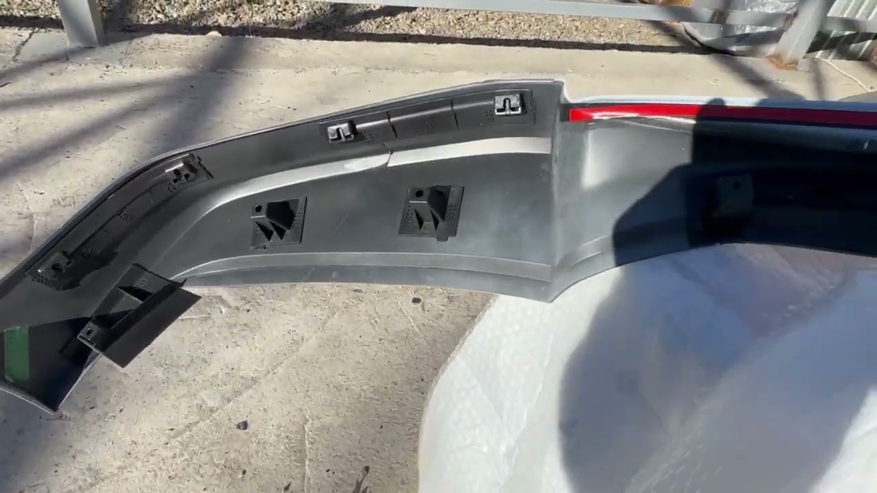 Комплект обвеса 2012-2016 (F-Sport, грунтованный) Video 1