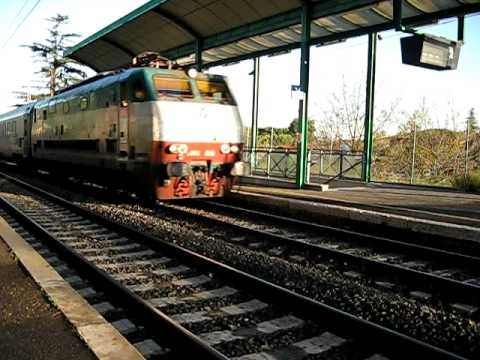 IC 677 Roma Termini - Bari - Castel Del Monte a Capannelle