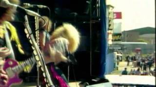 Twisted Sister - Shoot &#39;Em Down [Reading 1982]