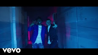 Evidemment Music Video