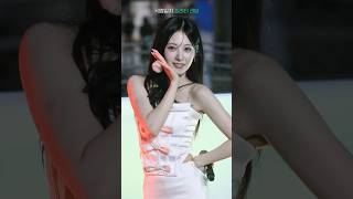 어이! 수원 왕발가락! 너무 예쁜 거 아니야?