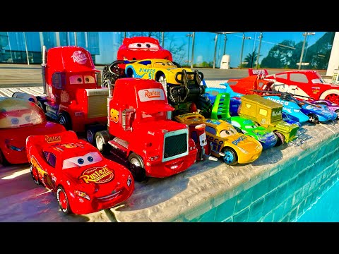 Disney Pixar Cars toys Review | Lightning McQueen, Finn McMissile, Mack, Doc Hudson,Cruz Ramirez