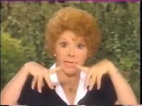 Lamb Chop's Action Songs - 3.) Two Little Bugs