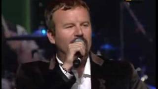 Casting Crowns Joy to the World s SK titulkami