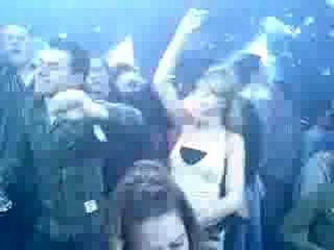 Bozzini 03-03: Wess Vall; Cafe del Mar! Time: 03.12!