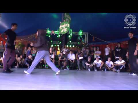 Rado & Vimana vs PacPac & Xisco | Fields Of Joy | E. M.