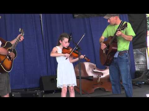 2015-08-01 PW1 C4 Charlotte Medina - 2015 Willamette Valley Fiddle Contest
