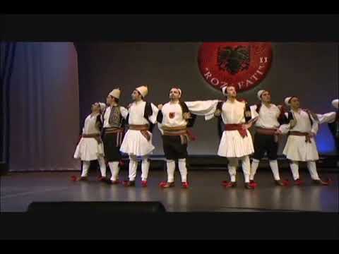 Prapa më vjen historia - Cili je ti more burrë! - Intepretim