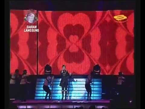 APM 2011 - Siti Nurhaliza - Falling In Love