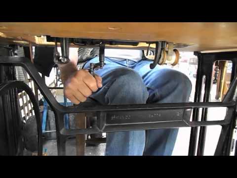 Using a Cornely chainstitch embroidery machine #2