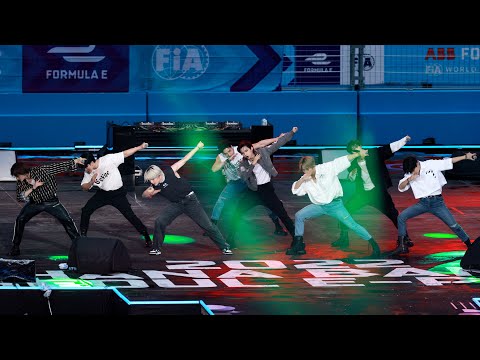Stray Kids 스트레이키즈 ‘神메뉴(God's Menu)’ E-PRIX 4K 직캠 | 220814