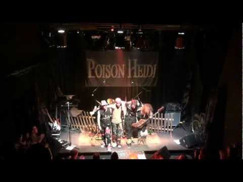 POISON HEIDI Opening of the first CD 
