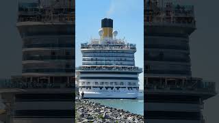 Carnival Venezia pushing off the dock! #shorts #carnivalvenezia #carnivalcruise #portcanaveral