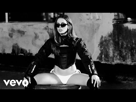 Anitta - Grip (Official Music Video)