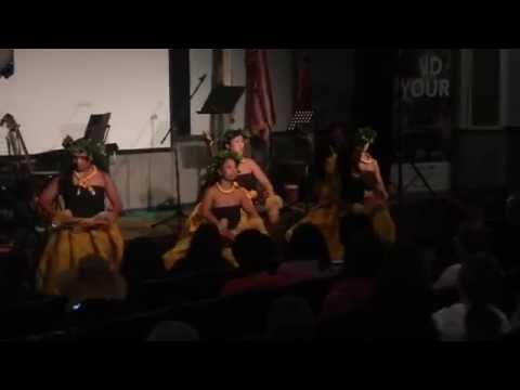 ハワイ留学生活　ハワイ火山国立公園フラショー