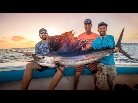 Фото Deep Sea Fishing Battle | Dude Perfect