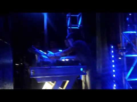 Delayers Plays : Tiesto & Nari e Milani & Delayers "Move to the Rhythm" @ Senigallia Beach Festival