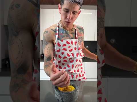 El bb quiere mofongo! #lennytavarez #ignaciobaladan #lasegura #banano #mofongo #recetas #cocina