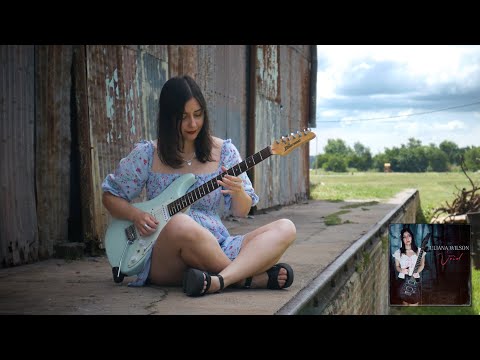 Juliana Wilson - Just Words | Solo Palabras