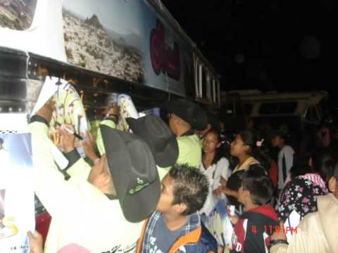 K-LAMBRES PEDAZOS DE PAPEL