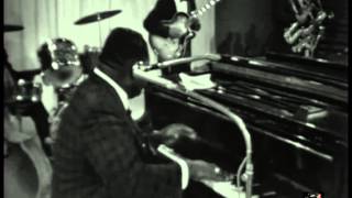 Fats Domino - Don&#39;t Want You No More (Live Video - 1962)