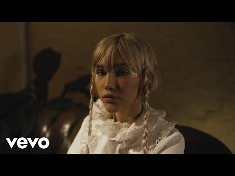 Grace VanderWaal - I Don't Like You (Official Video)