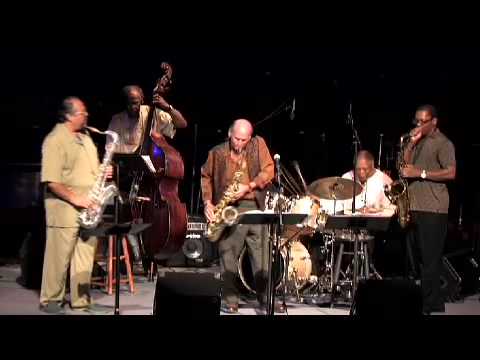 Cosmos - Saxophone Summit