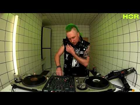 aufnahme + wiedergabe - Ben Bloodygrave / June 10 / 8pm-9pm