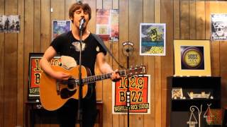 102.9 The Buzz Acoustic Session: Jake Bugg - Slumville Sunrise