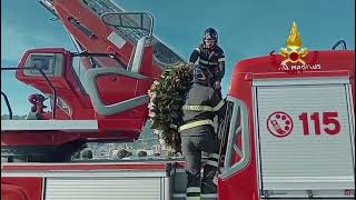 a-salerno-il-tradizionale-omaggio-dei-vigili-del-fuoco-all-immacolata