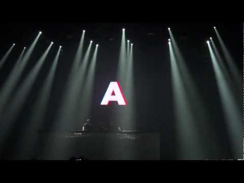 Swedish House Mafia - A moment of...Miami 2 Ibiza (ONELASTTOUR, 15th December, Moscow, Stadium Live)