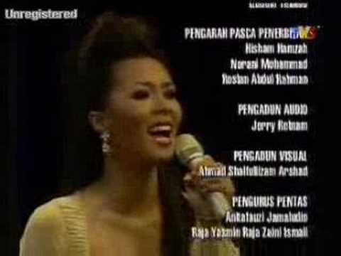 Siti and Other Singers Perfomed Cinta di Akhir Garisan